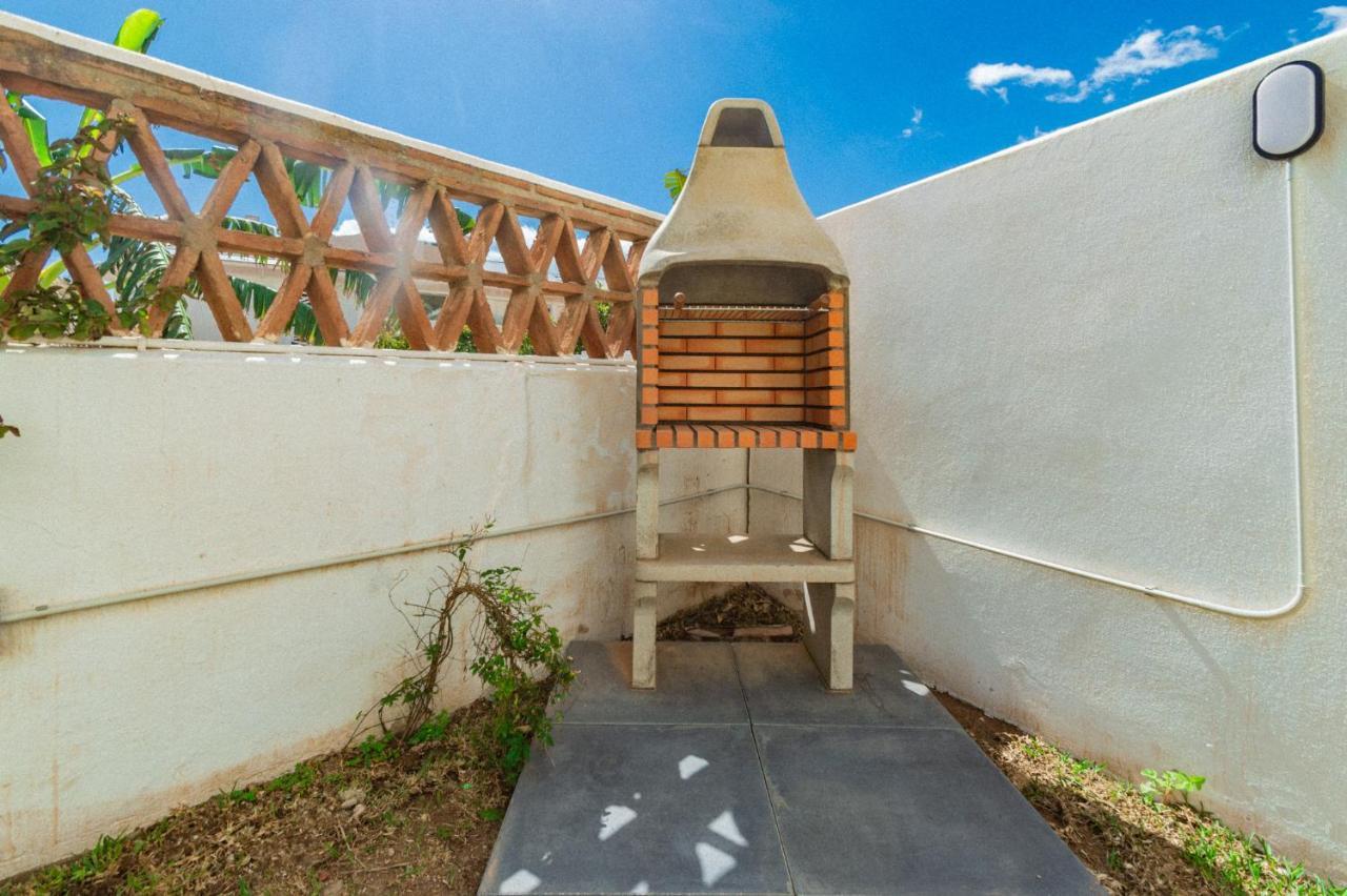 Casablanca 4 Apartamento Con Jardin Privado فوينخيرولا المظهر الخارجي الصورة