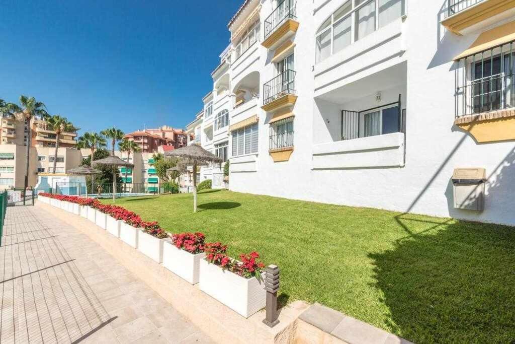 Casablanca 4 Apartamento Con Jardin Privado فوينخيرولا المظهر الخارجي الصورة