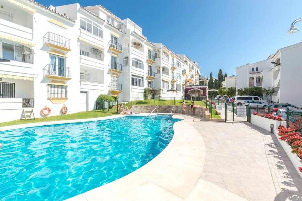 Casablanca 4 Apartamento Con Jardin Privado فوينخيرولا المظهر الخارجي الصورة
